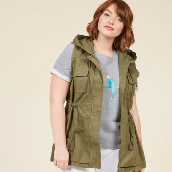 Modcloth Excursion Awaits Vest - Picture 1 of 9